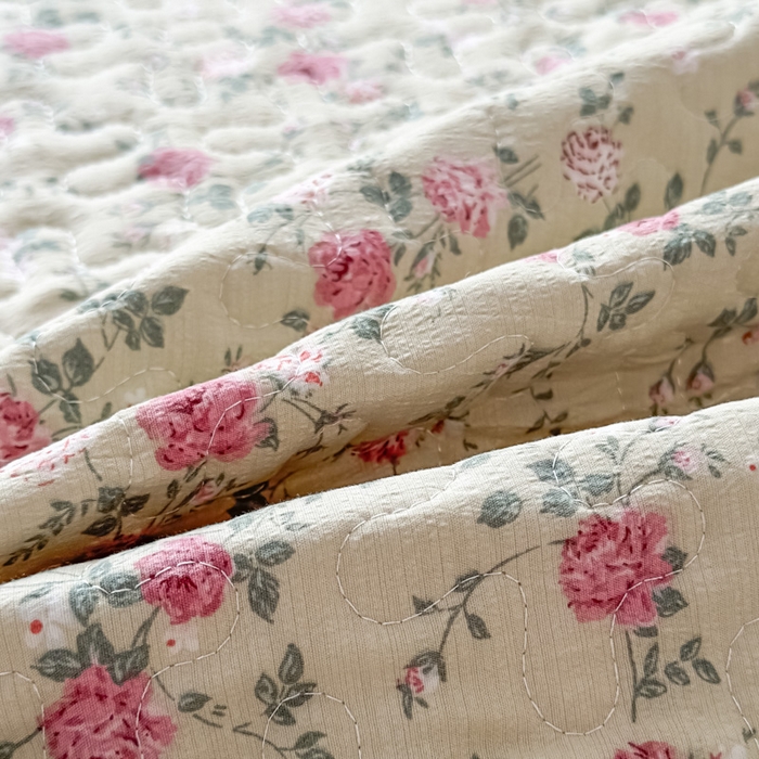 91家纺网 家纺一手货源 找家纺 （总）艺慕 2025款双层蕾丝大花边床盖