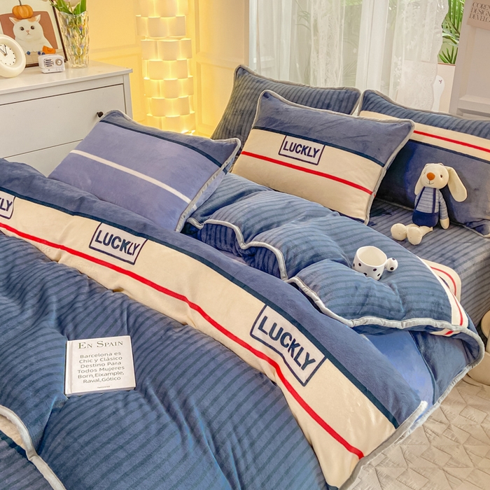 91家纺网 家纺一手货源 找家纺 518家纺 2025新高克重200g卡通印花牛奶绒四件套（支持定制）清风韵律