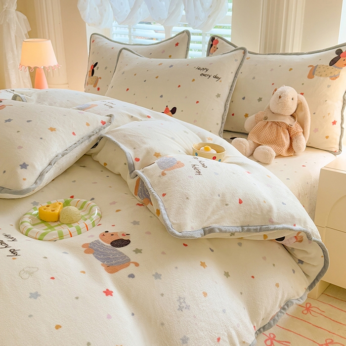 91家纺网 家纺一手货源 找家纺 518家纺 2025新高克重200g卡通印花牛奶绒四件套（支持定制）童趣星海