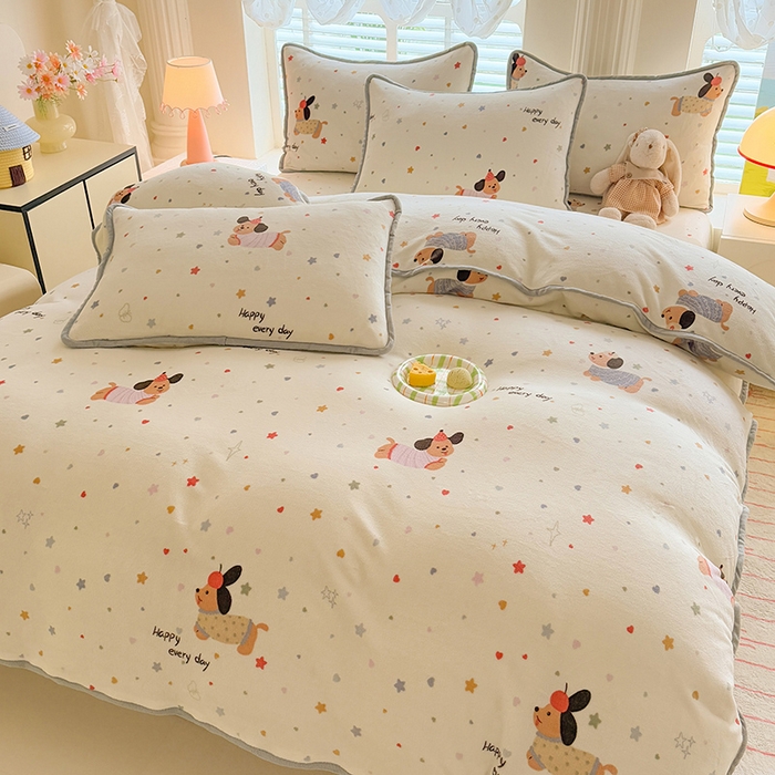 91家纺网 家纺一手货源 找家纺 518家纺 2025新高克重200g卡通印花牛奶绒四件套（支持定制）童趣星海