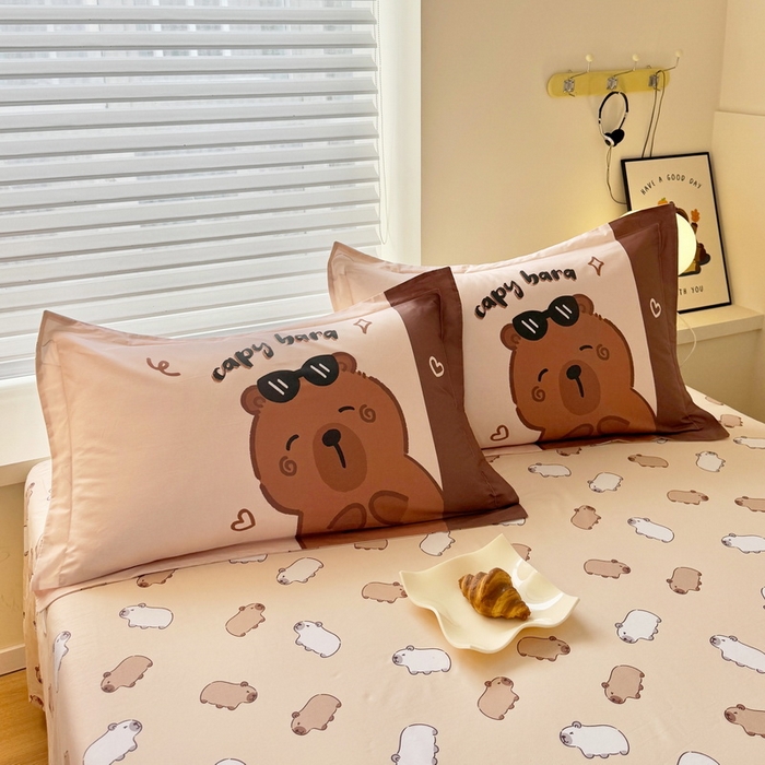 91家纺网 家纺一手货源 找家纺 蘭菲家纺 2025新款全棉大版卡皮巴拉系列四件套 皮小蛋