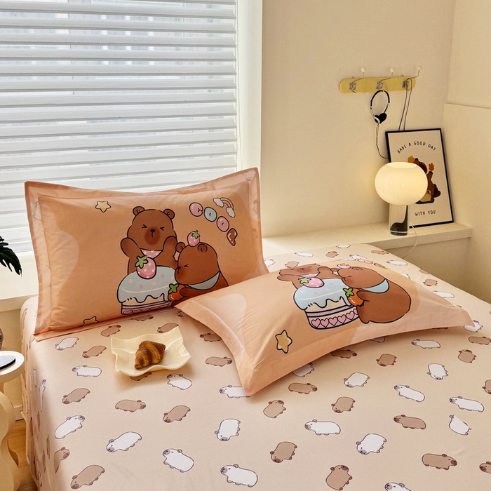 91家纺网 家纺一手货源 找家纺 蘭菲家纺 2025新款全棉大版卡皮巴拉系列四件套 爱卡皮