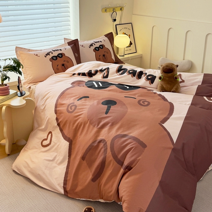 91家纺网 家纺一手货源 找家纺 蘭菲家纺 2025新款全棉大版卡皮巴拉系列四件套 皮小蛋