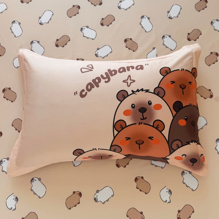 91家纺网 家纺一手货源 找家纺 蘭菲家纺 2025新款全棉大版卡皮巴拉系列四件套 豚一家