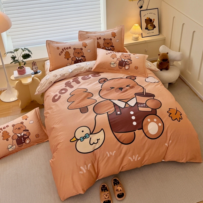 91家纺网 家纺一手货源 找家纺 蘭菲家纺 2025新款全棉大版卡皮巴拉系列四件套 拉小鸭