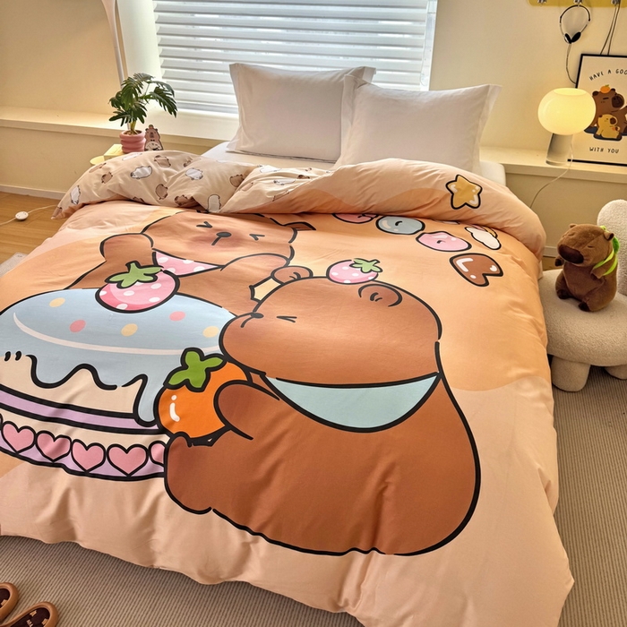 91家纺网 家纺一手货源 找家纺 蘭菲家纺 2025新款全棉大版卡皮巴拉系列单品被套 爱卡皮