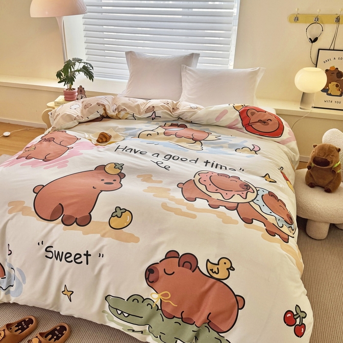 91家纺网 家纺一手货源 找家纺 蘭菲家纺 2025新款全棉大版卡皮巴拉系列单品被套 豚世界