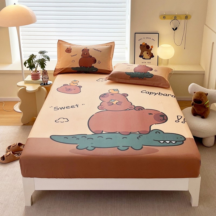 91家纺网 家纺一手货源 找家纺 （总）蘭菲家纺 2025新款全棉大版卡皮巴拉系列单品床笠