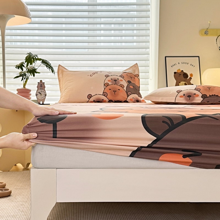 91家纺网 家纺一手货源 找家纺 蘭菲家纺 2025新款全棉大版卡皮巴拉系列单品床笠 豚一家