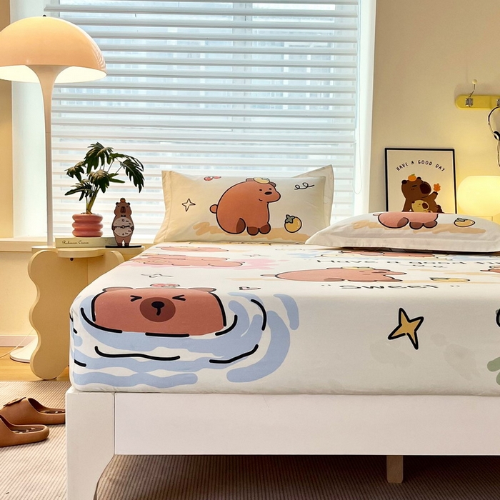 91家纺网 家纺一手货源 找家纺 蘭菲家纺 2025新款全棉大版卡皮巴拉系列单品床笠 豚世界