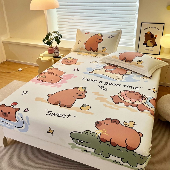 91家纺网 家纺一手货源 找家纺 蘭菲家纺 2025新款全棉大版卡皮巴拉系列单品床笠 豚世界