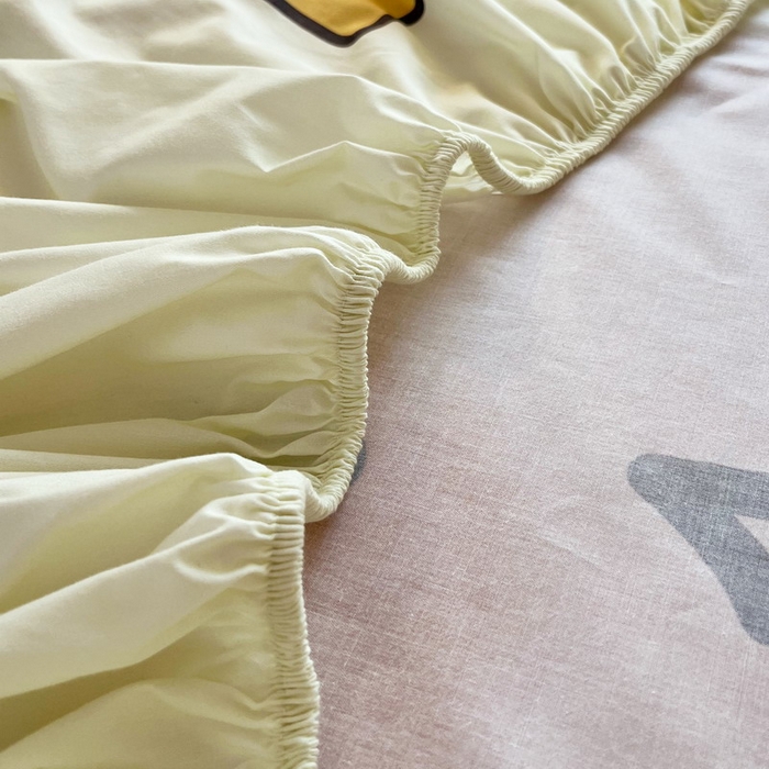 91家纺网 家纺一手货源 找家纺 蘭菲家纺 2025新款全棉大版卡皮巴拉系列单品床笠 熊巴拉