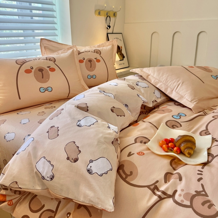 91家纺网 家纺一手货源 找家纺 蘭菲家纺 2025新款全棉小版卡皮巴拉系列四件套 小卡