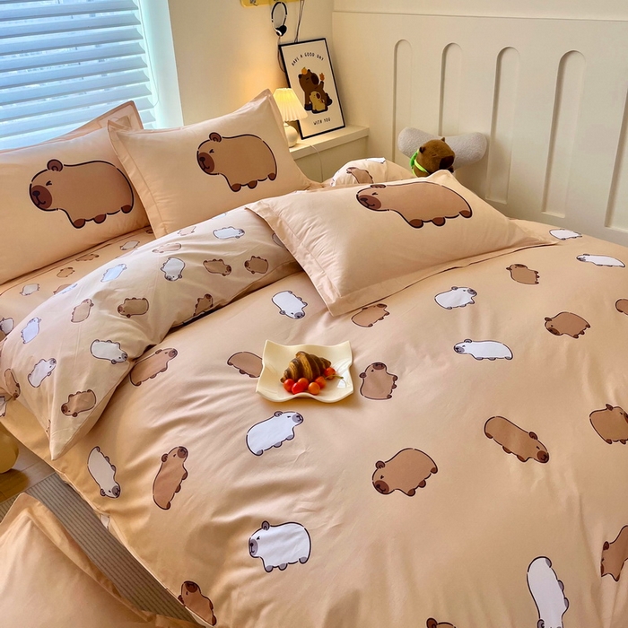 91家纺网 家纺一手货源 找家纺 蘭菲家纺 2025新款全棉小版卡皮巴拉系列四件套 卡豚