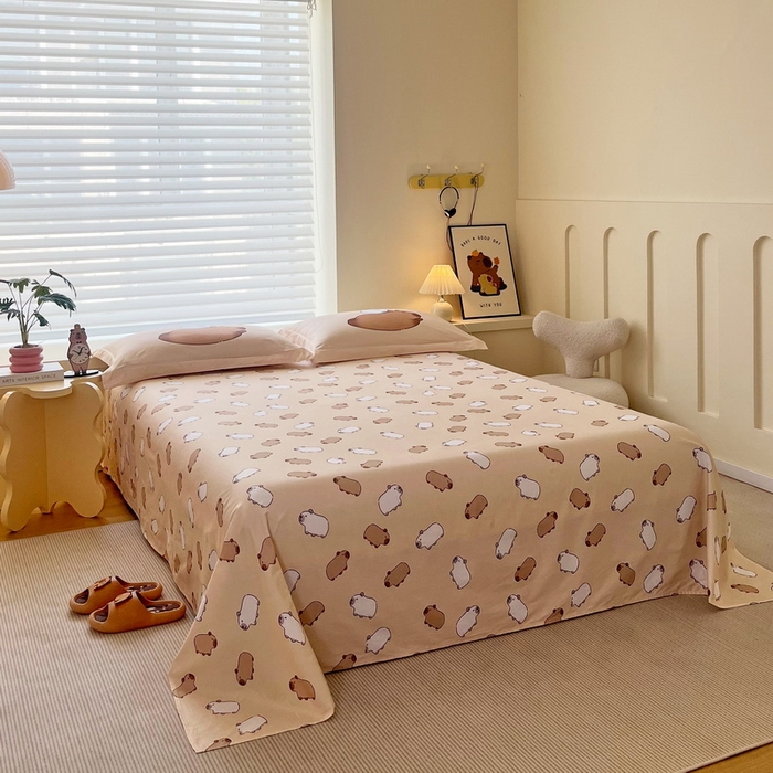 91家纺网 家纺一手货源 找家纺 蘭菲家纺 2025新款全棉小版卡皮巴拉系列四件套 陪伴拉