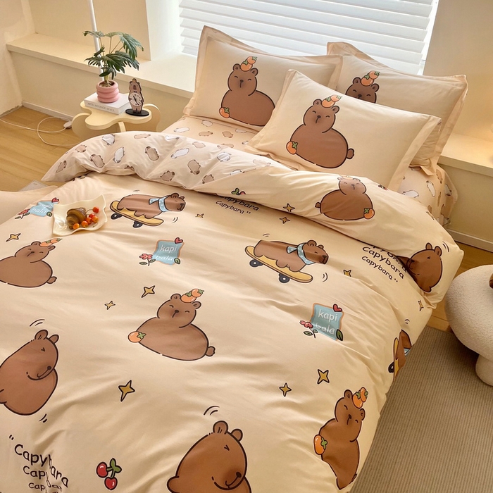 91家纺网 家纺一手货源 找家纺 蘭菲家纺 2025新款全棉小版卡皮巴拉系列四件套 爱滑板