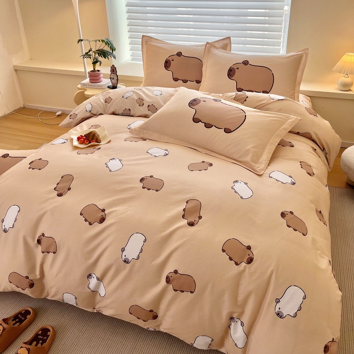 91家纺网 家纺一手货源 找家纺 蘭菲家纺 2025新款全棉小版卡皮巴拉系列四件套 卡豚