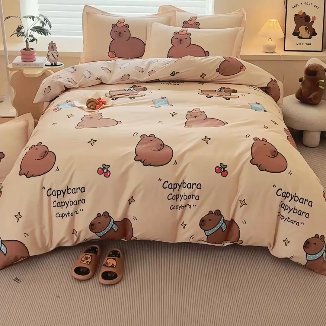 91家纺网 家纺一手货源 找家纺 （总）蘭菲家纺 2025新款全棉小版卡皮巴拉系列四件套