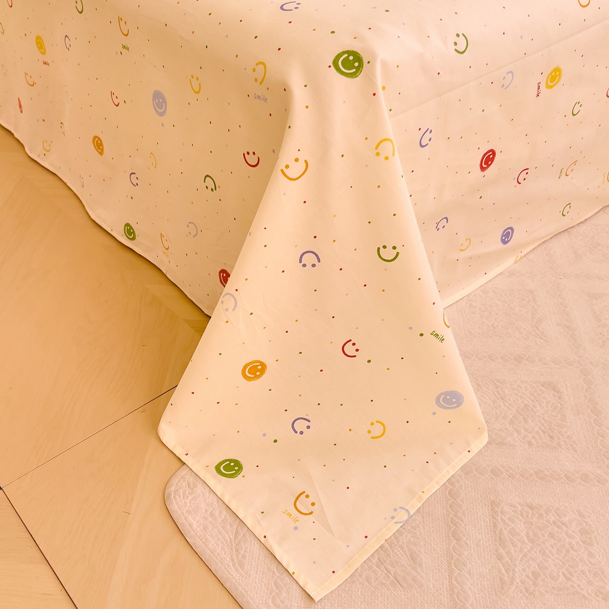 91家纺网 家纺一手货源 找家纺 DoDo 兜兜 2025新款卡通全棉纯棉小清新单品床单系列 （可定做尺寸） 多彩笑脸