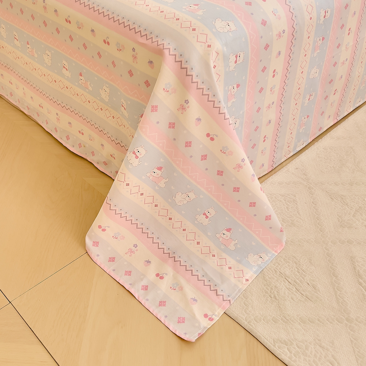 91家纺网 家纺一手货源 找家纺 DoDo 兜兜 2025新款卡通全棉纯棉小清新单品床单系列 （可定做尺寸） 小狗笔记