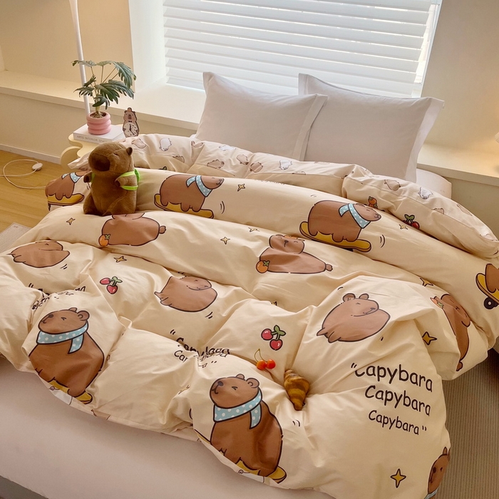 91家纺网 家纺一手货源 找家纺 蘭菲家纺 2025新款全棉小版卡皮巴拉系列单品被套 爱滑板