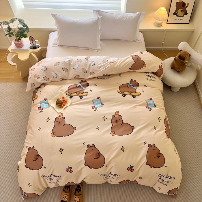 91家纺网 家纺一手货源 找家纺 蘭菲家纺 2025新款全棉小版卡皮巴拉系列单品被套 爱滑板