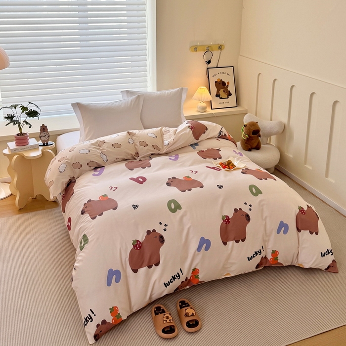 91家纺网 家纺一手货源 找家纺 蘭菲家纺 2025新款全棉小版卡皮巴拉系列单品被套 皮小萌