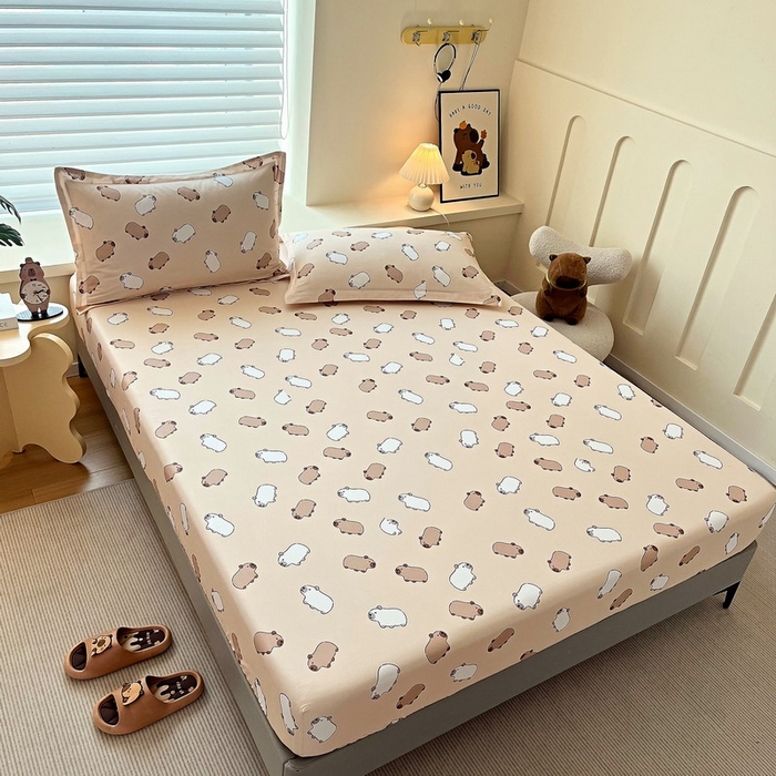 91家纺网 家纺一手货源 找家纺 蘭菲家纺 2025新款全棉小版卡皮巴拉系列单品床笠 小奶豚