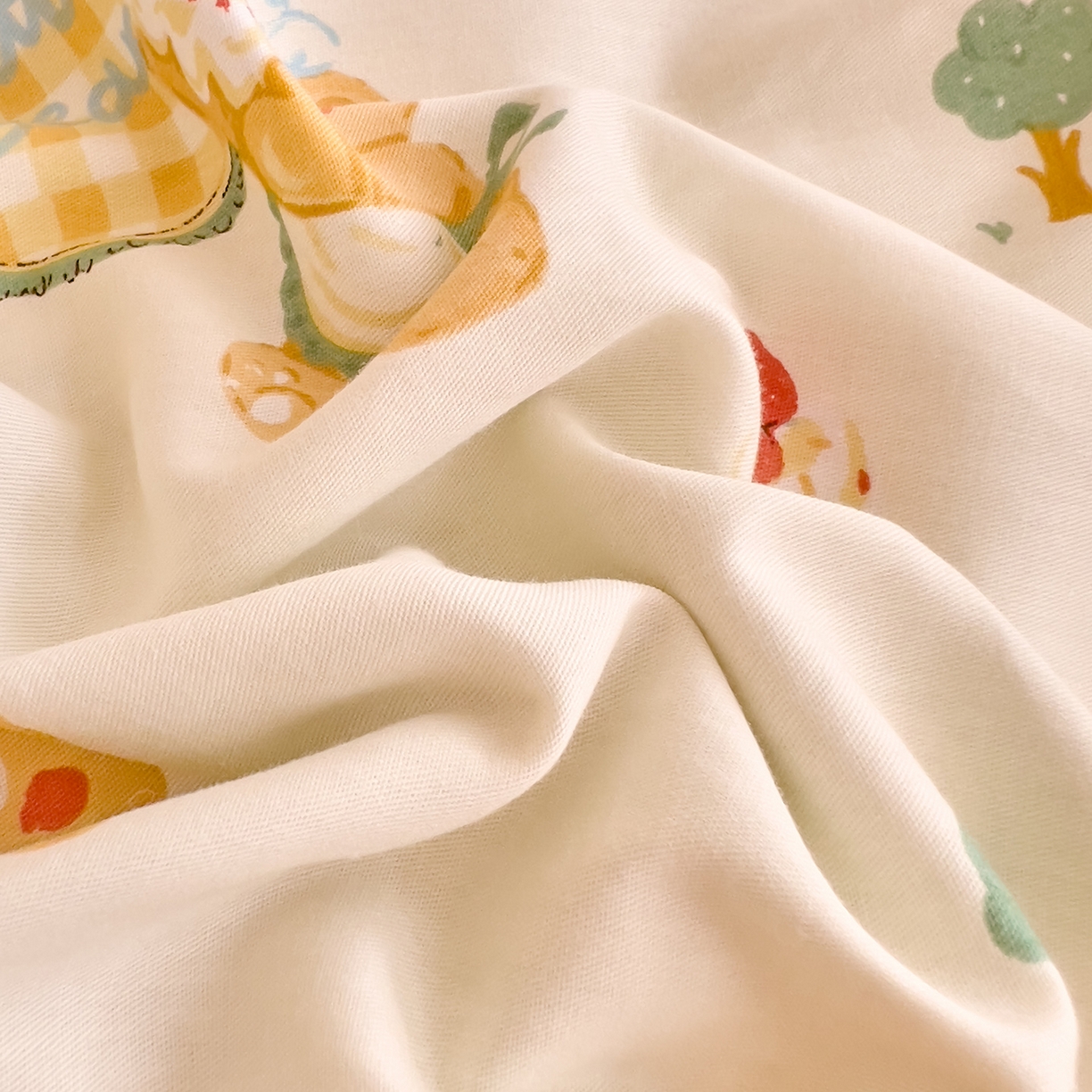 91家纺网 家纺一手货源 找家纺 DoDo 兜兜 2026新款卡通全棉纯棉小清新单品床笠系列 （可定做尺寸） 围裙小熊