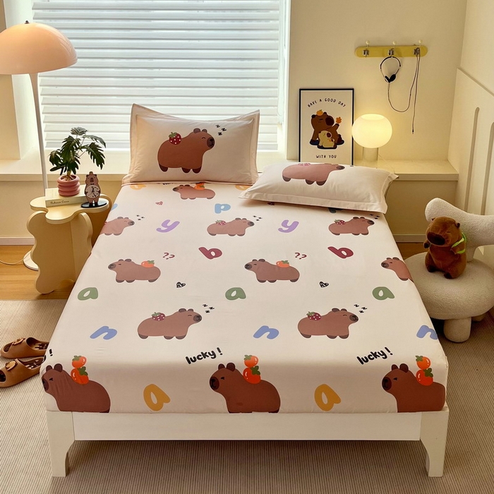 91家纺网 家纺一手货源 找家纺 蘭菲家纺 2025新款全棉小版卡皮巴拉系列单品床笠 皮小萌