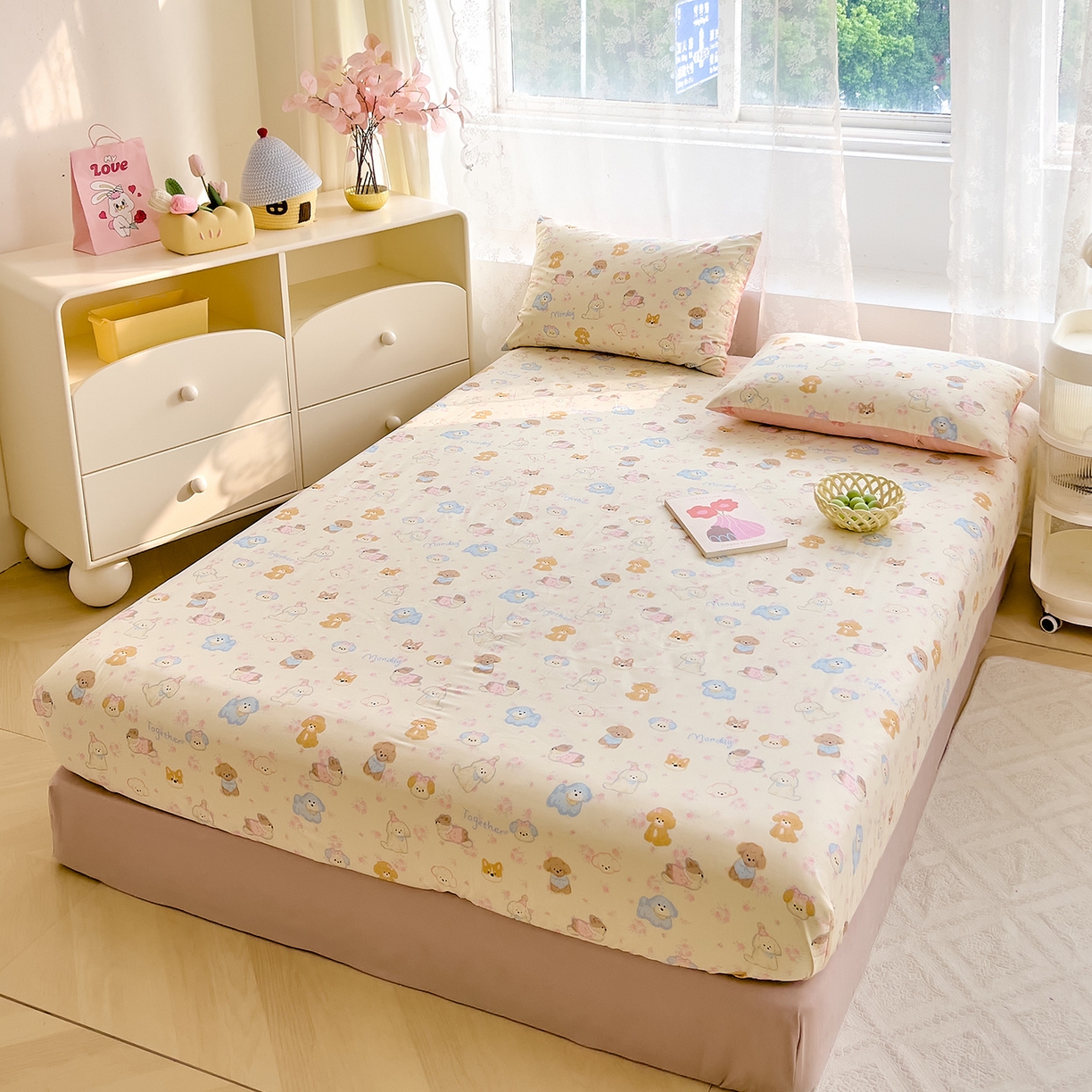 91家纺网 家纺一手货源 找家纺 DoDo 兜兜 2026新款卡通全棉纯棉小清新单品床笠系列 （可定做尺寸） 狗狗家族