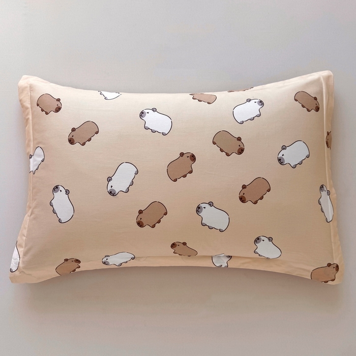 91家纺网 家纺一手货源 找家纺 蘭菲家纺 2025新款全棉小版卡皮巴拉系列单品枕套 小奶豚