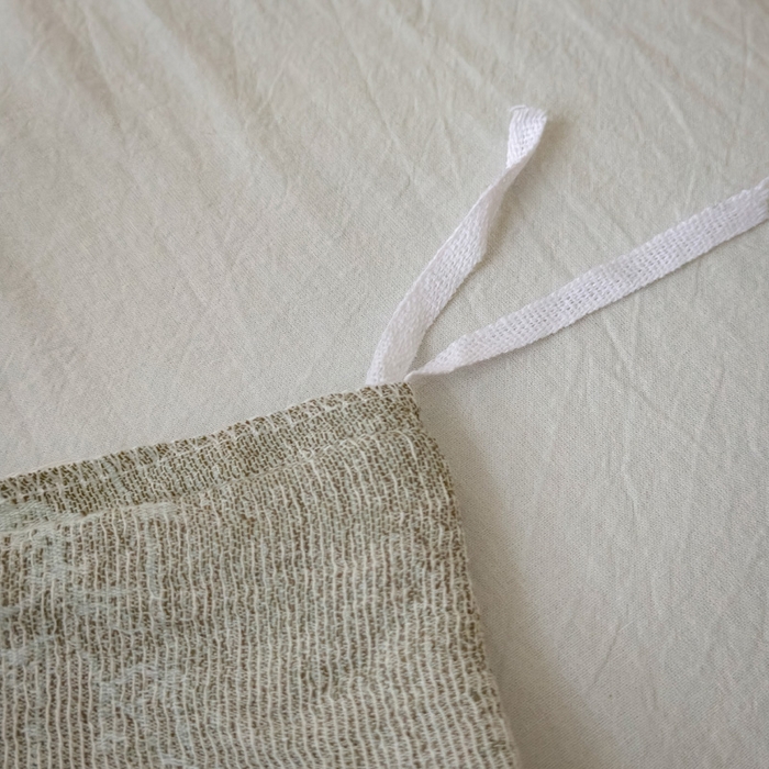 91家纺网 家纺一手货源 找家纺 席世家 2025新款空气提花四件套 花序-竹青