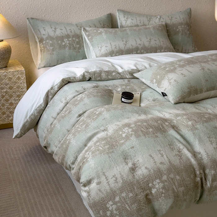 91家纺网 家纺一手货源 找家纺 席世家 2025新款空气提花四件套 花序-竹青