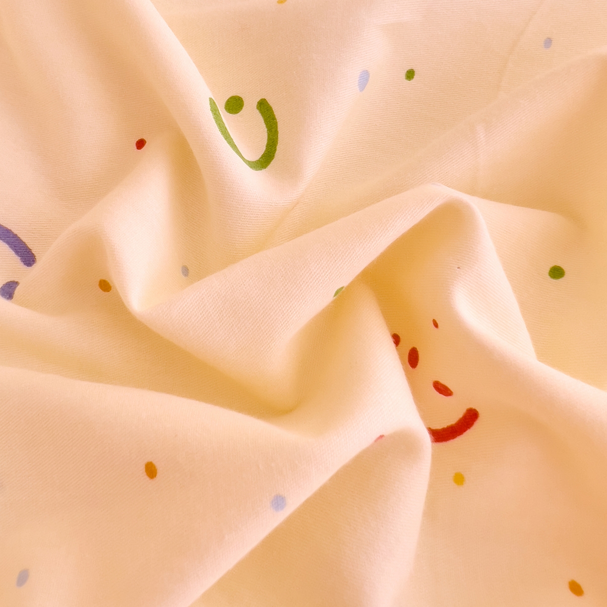 91家纺网 家纺一手货源 找家纺 DoDo 兜兜 2025新款卡通全棉纯棉小清新单品被套系列 （可定做尺寸） 多彩笑脸