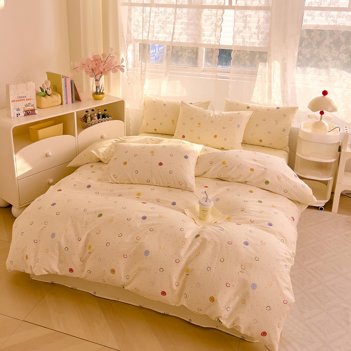 91家纺网 家纺一手货源 找家纺 DoDo 兜兜 2026新款卡通全棉纯棉小清新三四件套系列 （可定做尺寸） 多彩笑脸