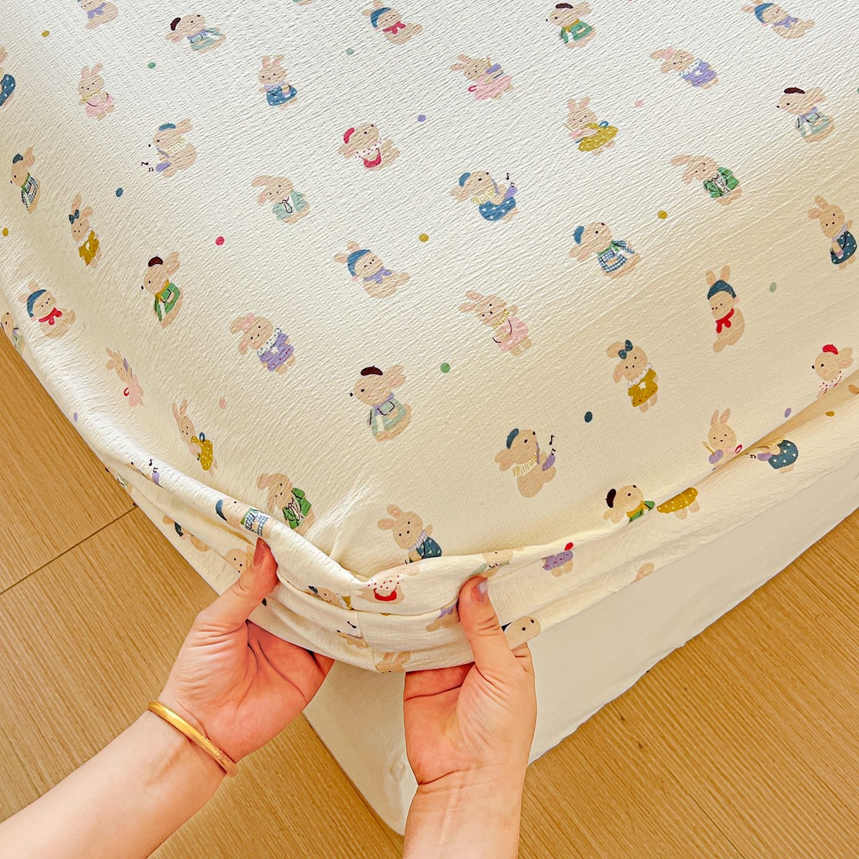 91家纺网 家纺一手货源 找家纺 Mata蔓塔家 2025新款双层纱印花系列单床笠床笠单件 兔子集合