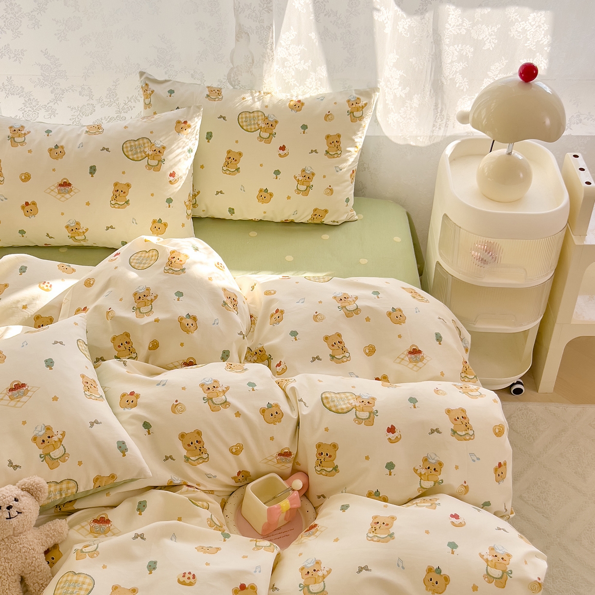 91家纺网 家纺一手货源 找家纺 DoDo 兜兜 2026新款卡通全棉纯棉小清新三四件套系列 （可定做尺寸） 围裙小熊