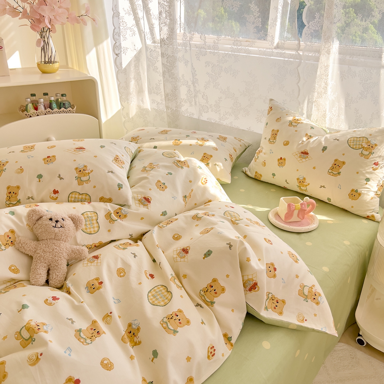 91家纺网 家纺一手货源 找家纺 DoDo 兜兜 2026新款卡通全棉纯棉小清新三四件套系列 （可定做尺寸） 围裙小熊