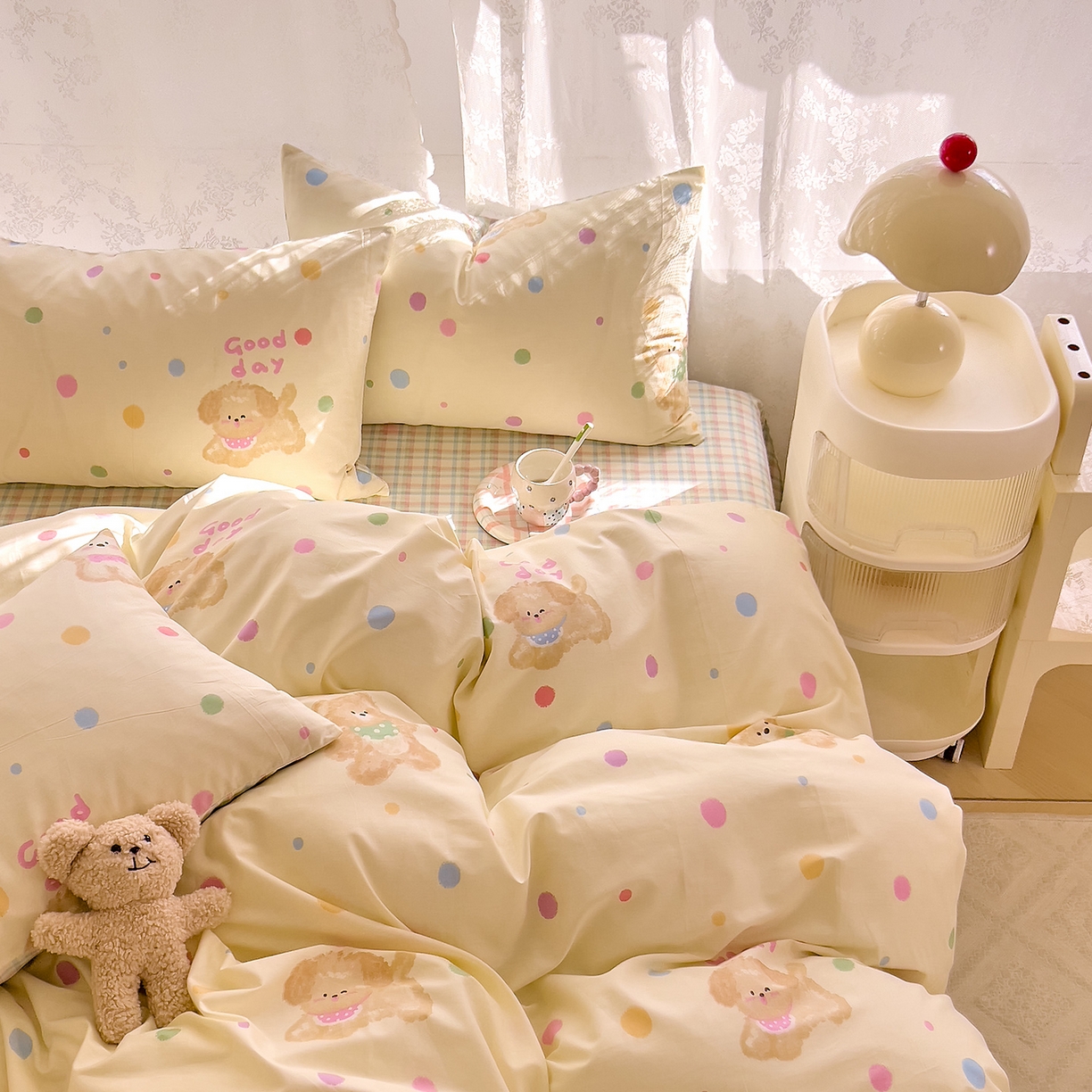 91家纺网 家纺一手货源 找家纺 DoDo 兜兜 2026新款卡通全棉纯棉小清新三四件套系列 （可定做尺寸） 假日小狗