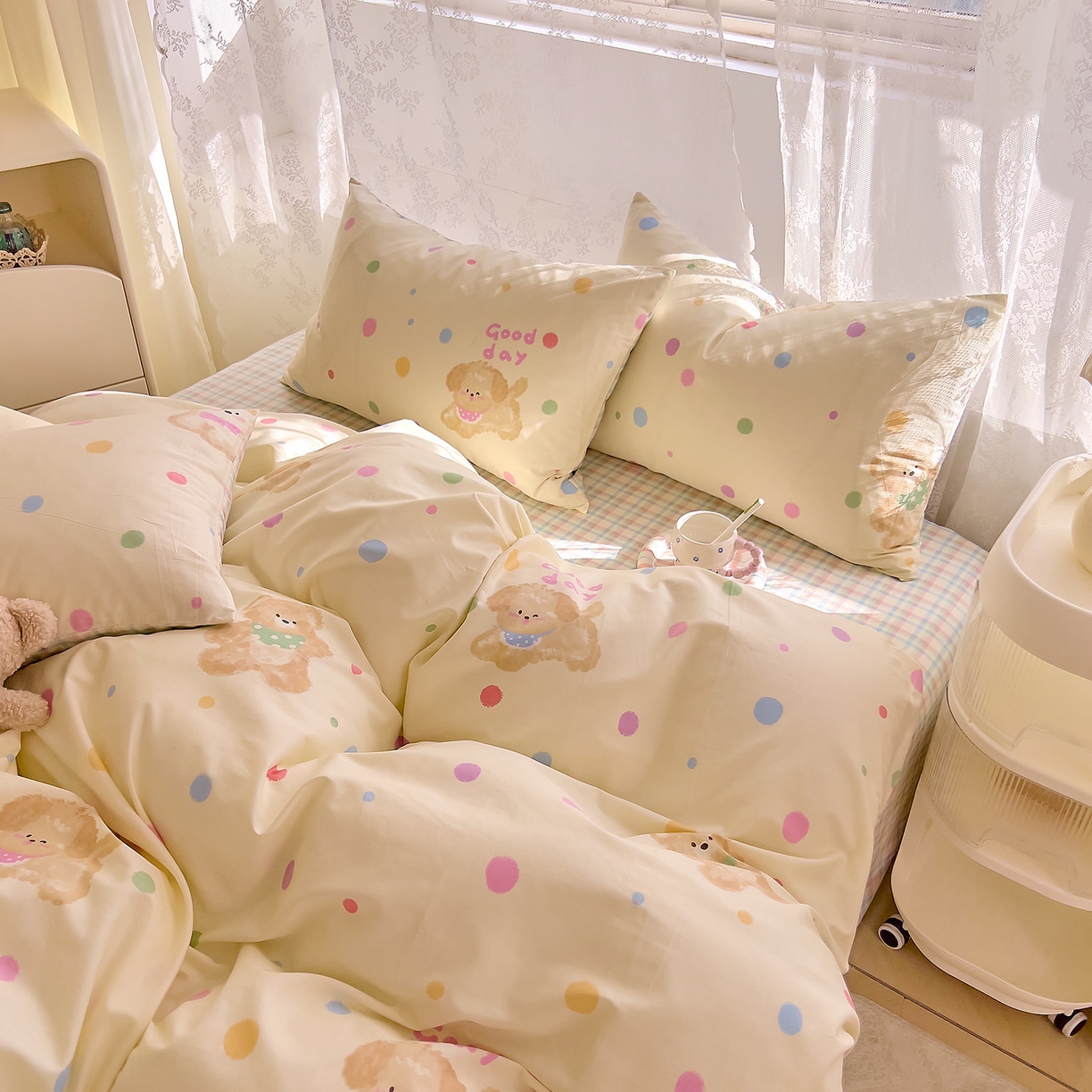 91家纺网 家纺一手货源 找家纺 DoDo 兜兜 2026新款卡通全棉纯棉小清新三四件套系列 （可定做尺寸） 假日小狗