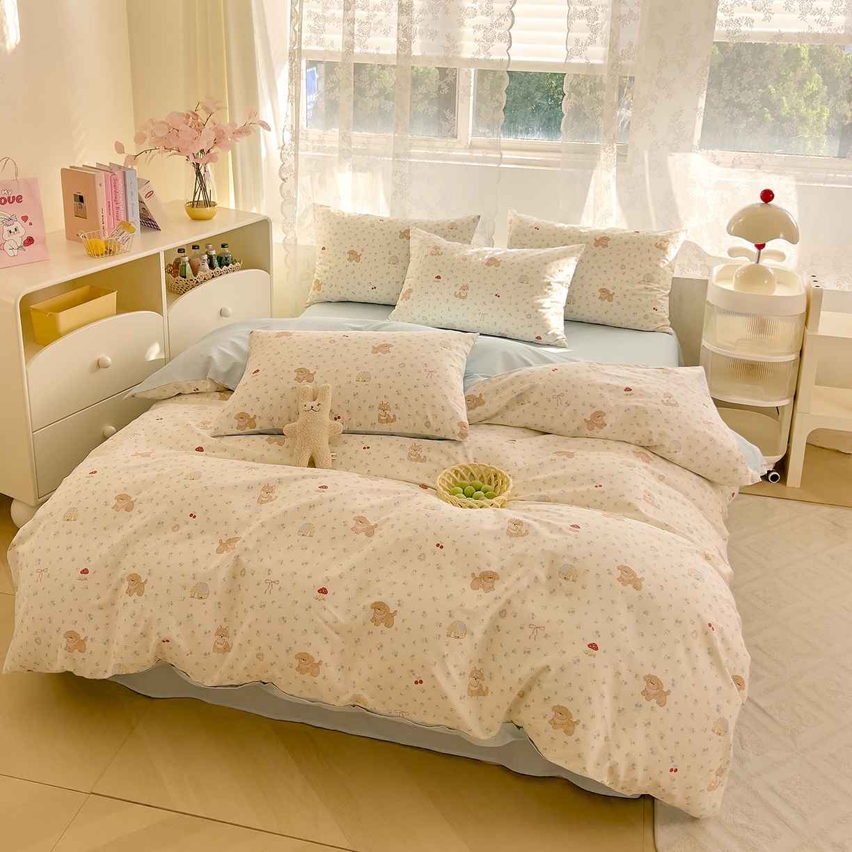 91家纺网 家纺一手货源 找家纺 DoDo 兜兜 2026新款卡通全棉纯棉小清新三四件套系列 （可定做尺寸） 蘑菇小狗