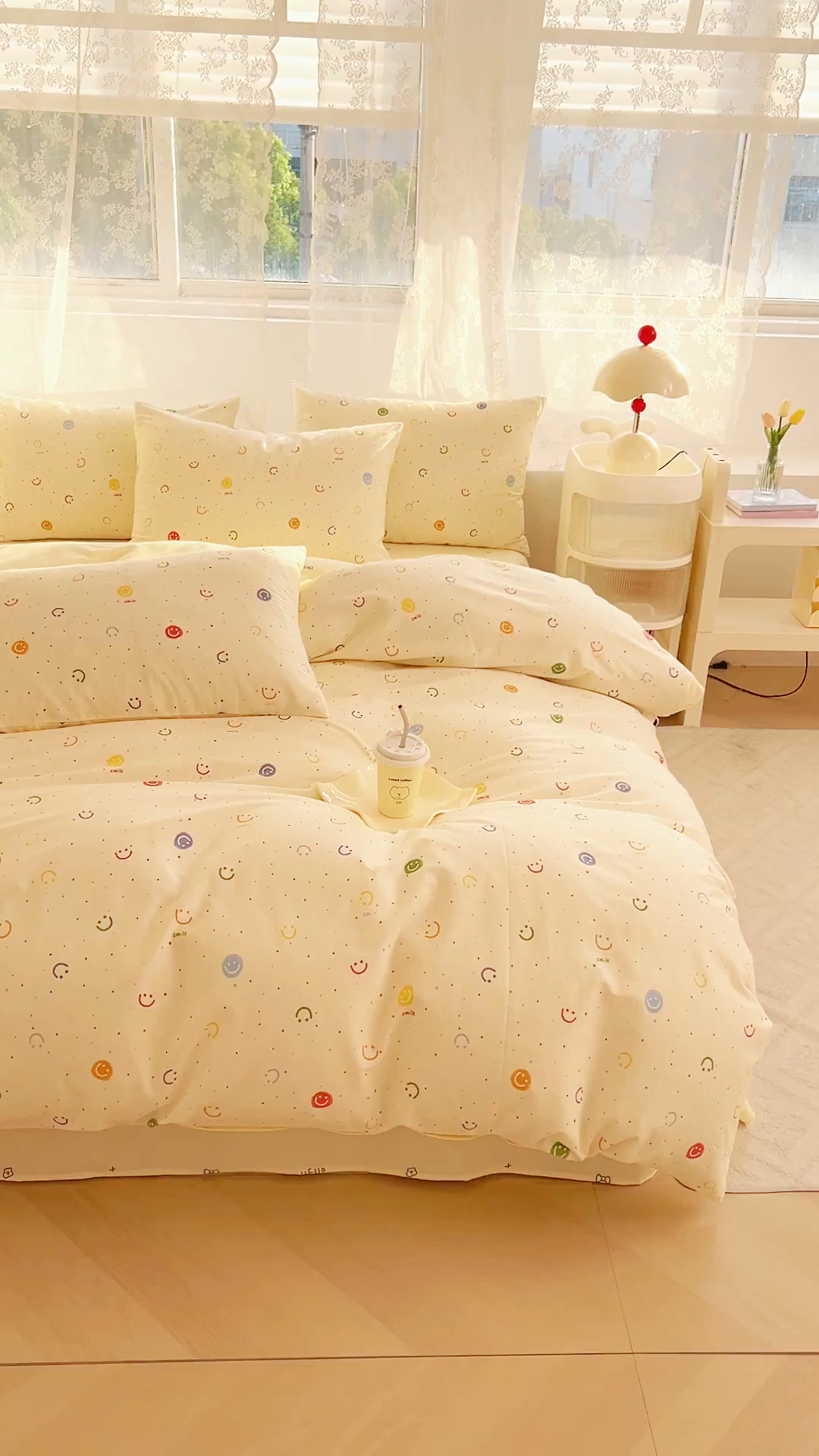 91家纺网 家纺一手货源 找家纺 DoDo 兜兜 2026新款卡通全棉纯棉小清新三四件套系列 （可定做尺寸） 多彩笑脸