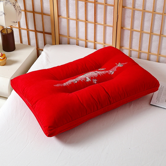 91家纺网 家纺一手货源 找家纺 云熙枕业 2025新款糯糯棉水洗舒缓护颈枕 枕头枕芯 红色高枕/对 48*74cm