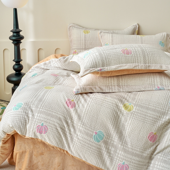 91家纺网 家纺一手货源 找家纺 贝诗梦 2025新款高克重230克5D雕花牛奶绒四件套 生活橙