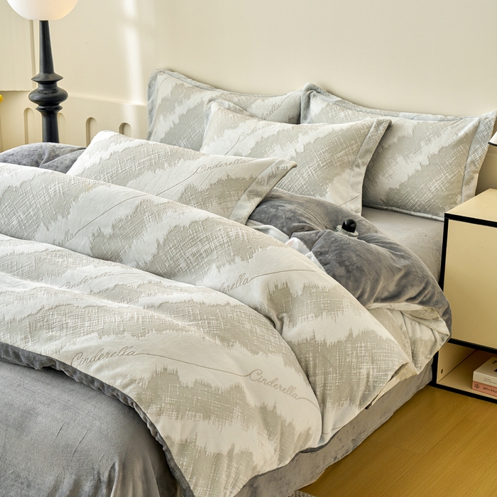 91家纺网 家纺一手货源 找家纺 （总）贝诗梦 2025新款高克重230克5D雕花牛奶绒四件套