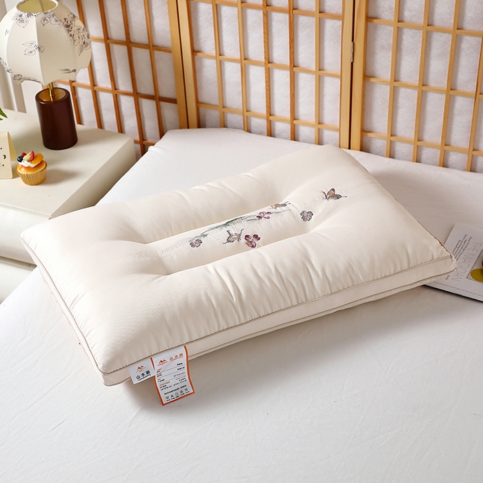 91家纺网 家纺一手货源 找家纺 云熙枕业 2025新款糯糯棉水洗舒缓护颈枕 枕头枕芯 白色低枕/对 48*74cm