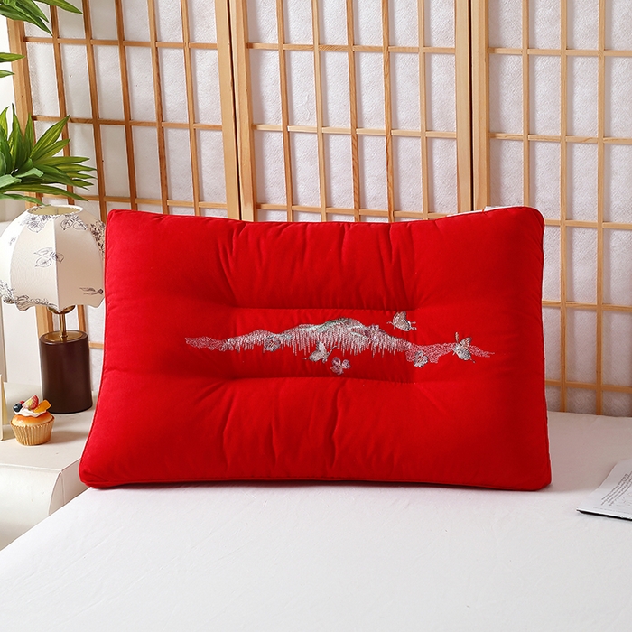 91家纺网 家纺一手货源 找家纺 云熙枕业 2025新款糯糯棉水洗舒缓护颈枕 枕头枕芯 红色低枕/只 48*74cm