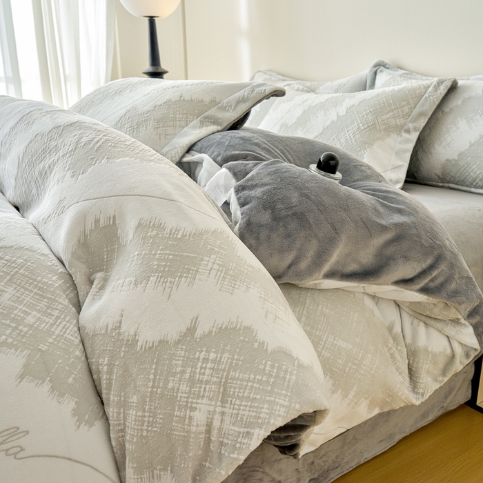 贝诗梦 2025新款高克重230克5D雕花牛奶绒四件套 格调灰