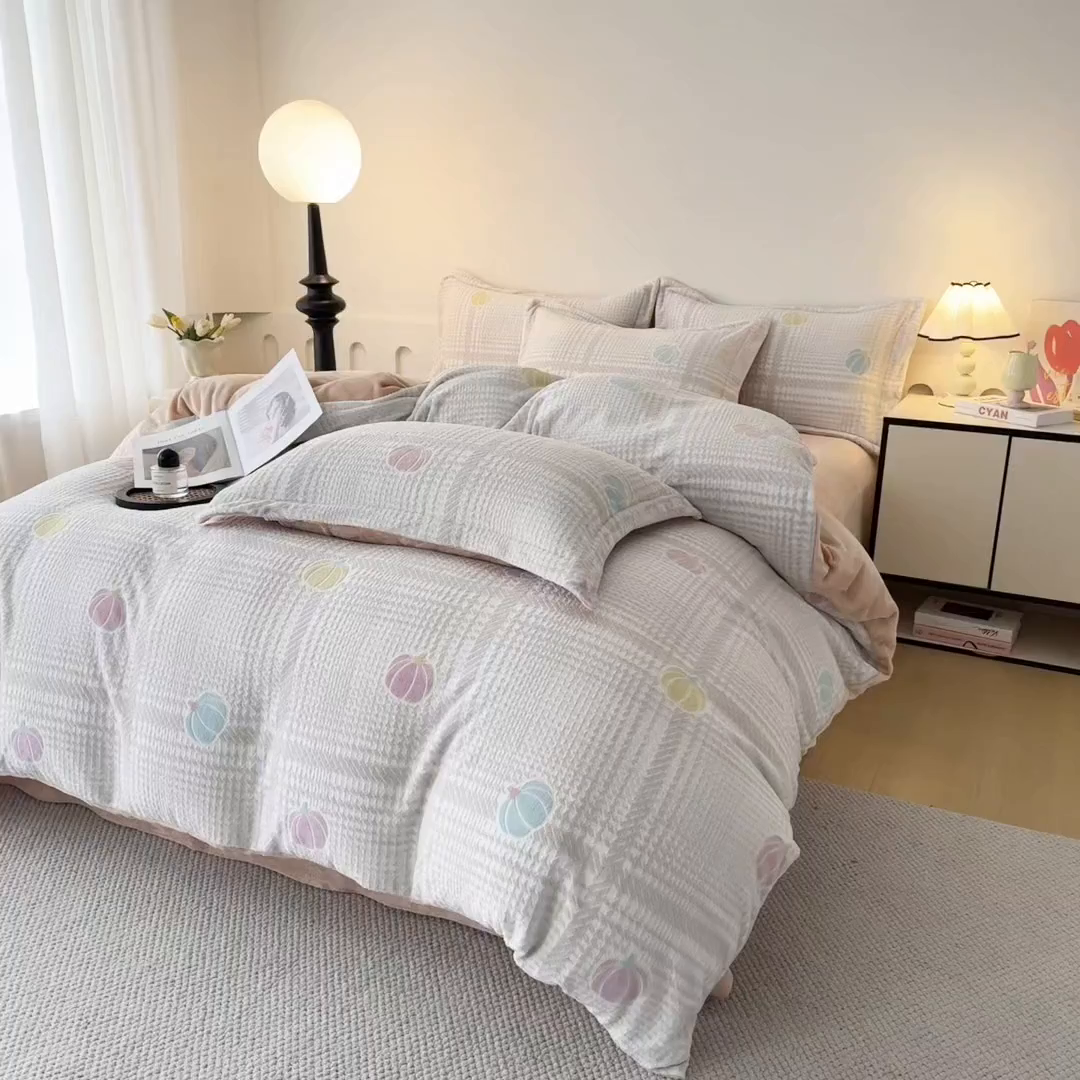 91家纺网 家纺一手货源 找家纺 贝诗梦 2025新款高克重230克5D雕花牛奶绒四件套 生活橙